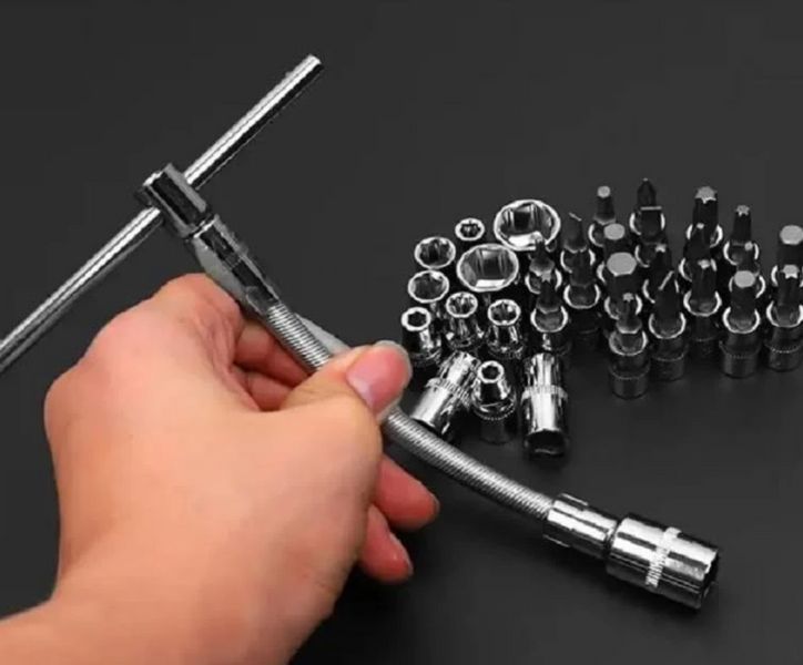 Набор инструментов с трищеткой и отверткой New Tools (53 предмета) в кейсе NT53 фото